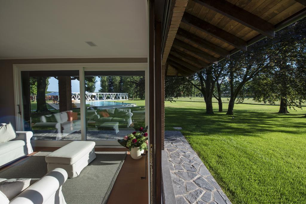 Agriturismo Tenuta "Il Cigno" Villanterio Екстериор снимка