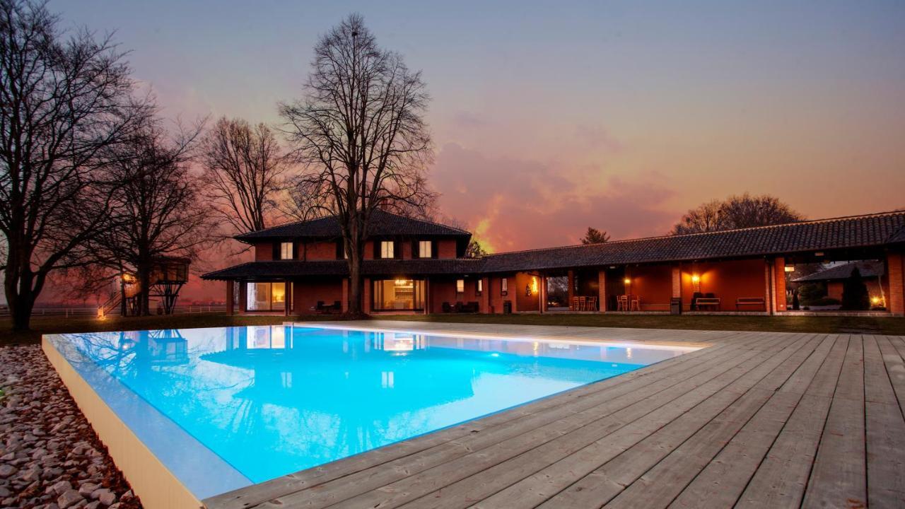 Agriturismo Tenuta "Il Cigno" Villanterio Екстериор снимка